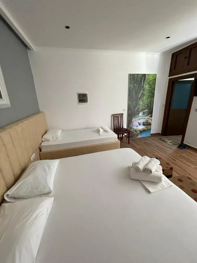 Apartment Villa Edmond Ksamil Albania